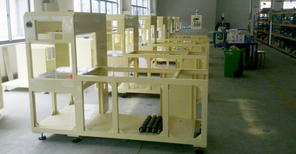 我公司標準自動高周波塑膠熔接機批量生產